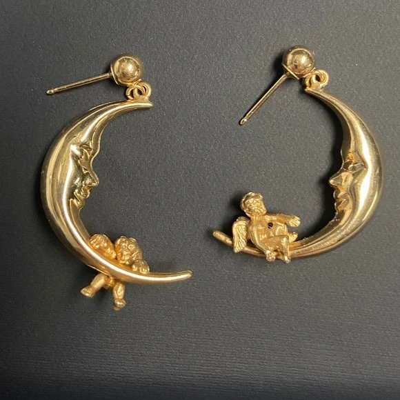 Vintage Cherub Moon Earrings 14k Crescent Dangle Earrings Cherubs 14k Gold - Picture 15 of 15